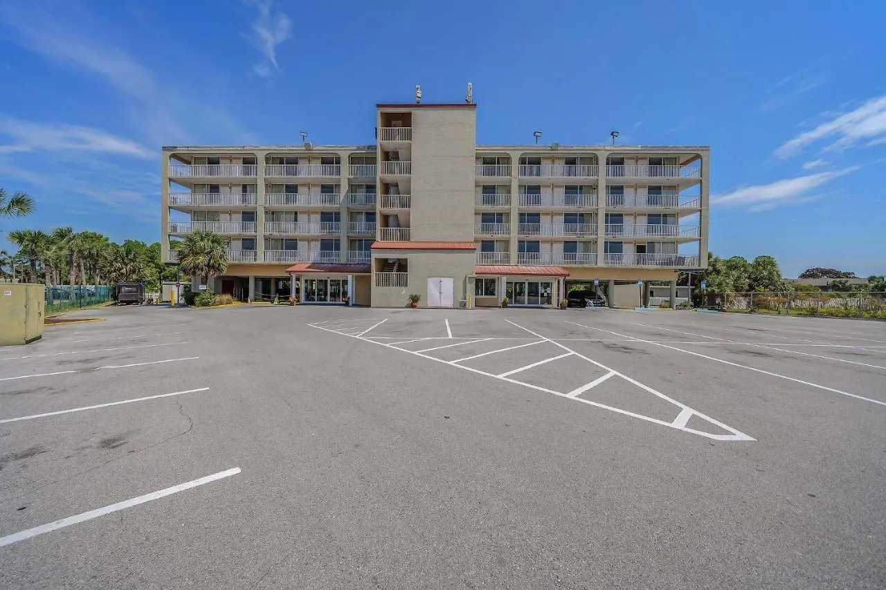 Baymont By Wyndham Panama City Beach ABD