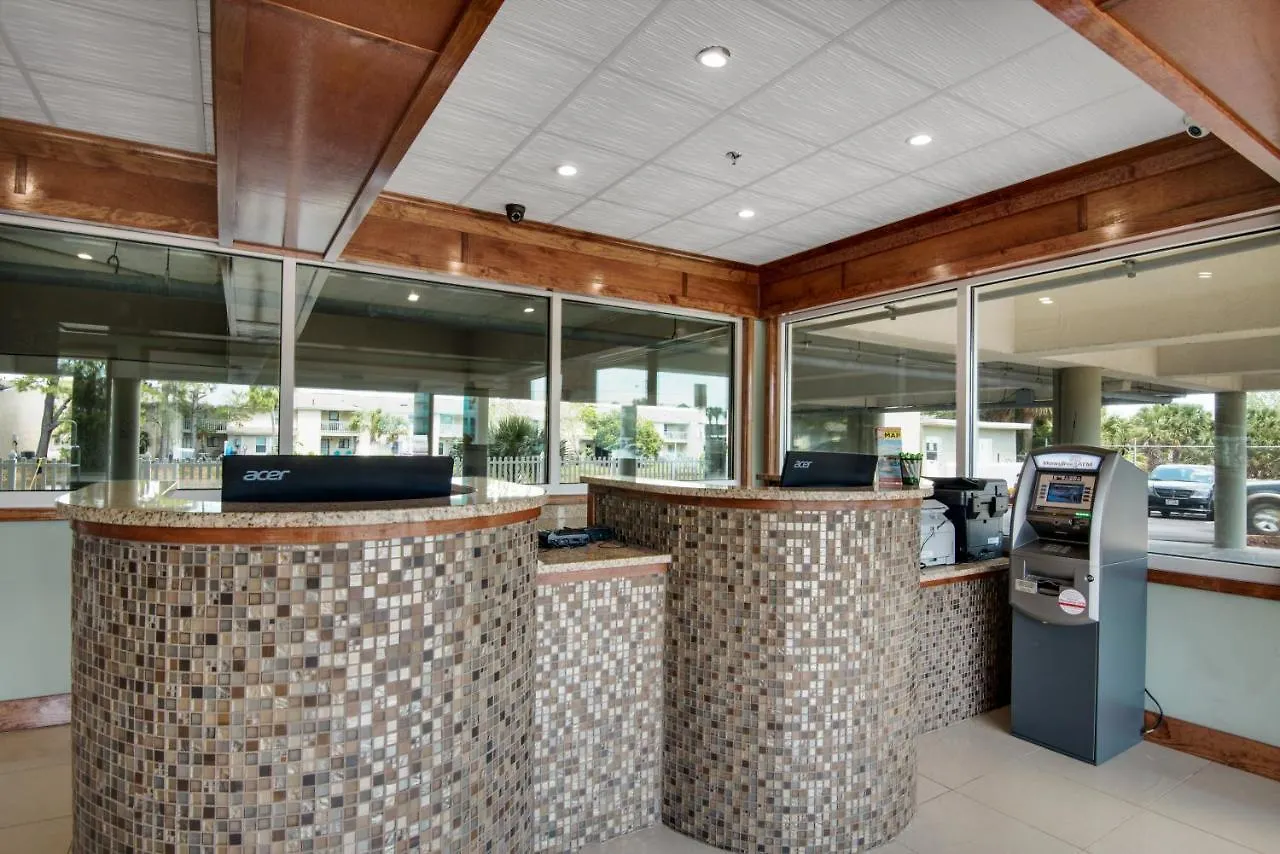 Hotel Baymont By Wyndham Panama City Beach